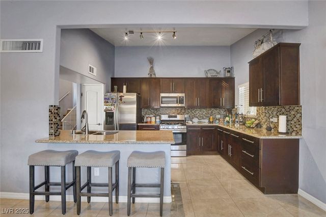 1729 East Desert Inn Road, Las Vegas, NV 89169