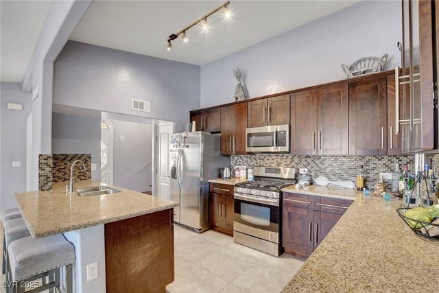 1729 East Desert Inn Road, Las Vegas, NV 89169