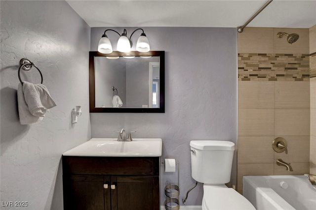 1729 East Desert Inn Road, Las Vegas, NV 89169