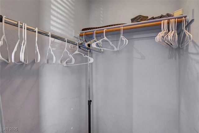 1729 East Desert Inn Road, Las Vegas, NV 89169