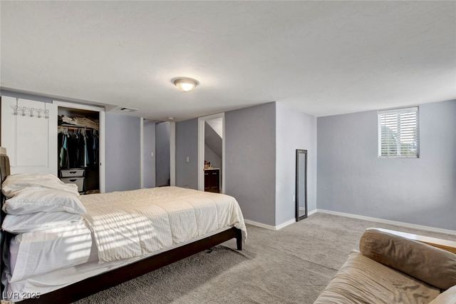 1729 East Desert Inn Road, Las Vegas, NV 89169