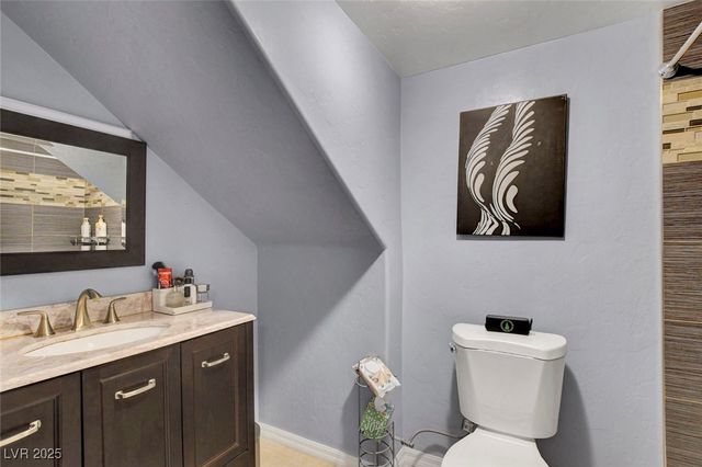 1729 East Desert Inn Road, Las Vegas, NV 89169