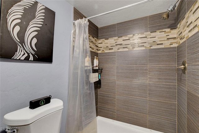 1729 East Desert Inn Road, Las Vegas, NV 89169