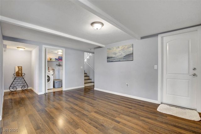 1729 East Desert Inn Road, Las Vegas, NV 89169