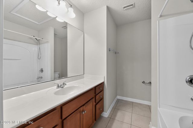 8099 SUMMER COVE Court, Jacksonville, FL 32256