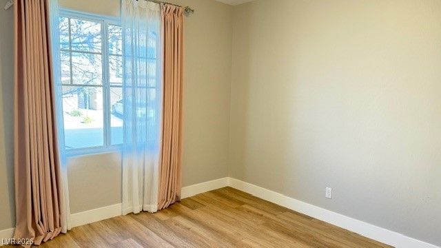 7241 SUMMER GROVE Avenue, Las Vegas, NV 89117