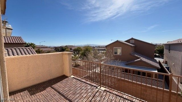 7241 SUMMER GROVE Avenue, Las Vegas, NV 89117