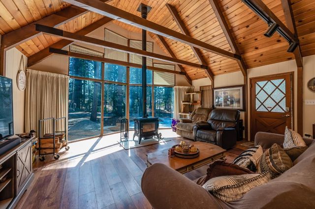 42573 Rock Ledge Road, Shaver Lake, CA 93664