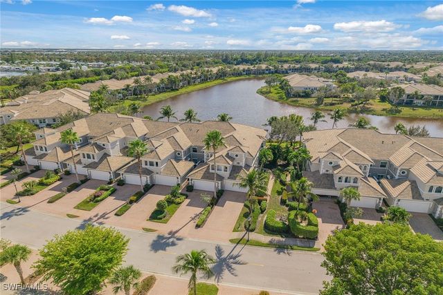 9234 Tesoro LN 104, Naples, FL 34114