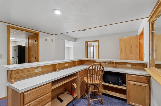 2535 Hull Avenue, Des Moines, IA 50317