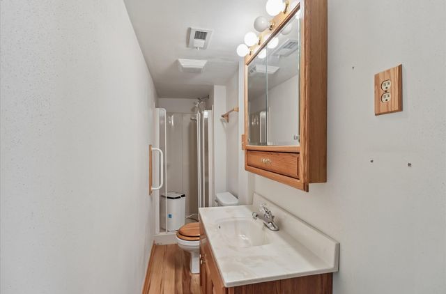 2535 Hull Avenue, Des Moines, IA 50317