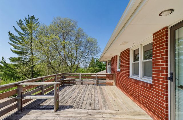 2535 Hull Avenue, Des Moines, IA 50317