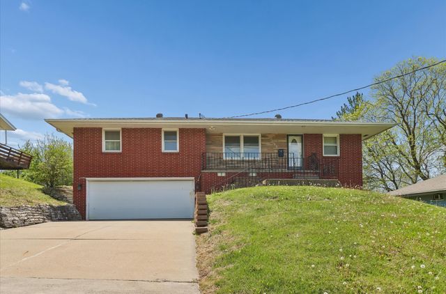 2535 Hull Avenue, Des Moines, IA 50317