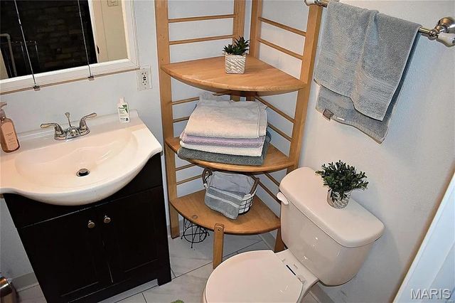 158 Betty Jean Lane, St Louis, MO 63125