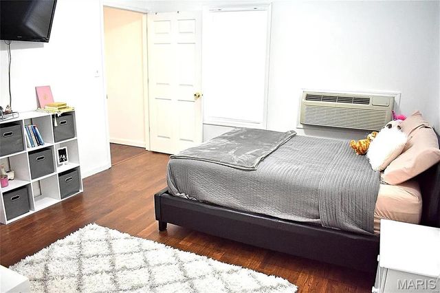 158 Betty Jean Lane, St Louis, MO 63125