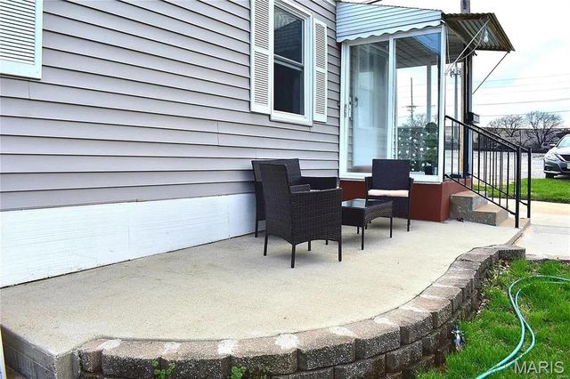 158 Betty Jean Lane, St Louis, MO 63125