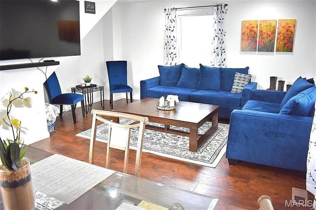 158 Betty Jean Lane, St Louis, MO 63125