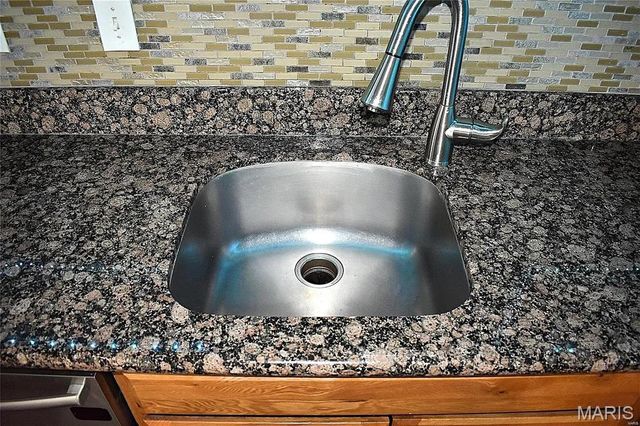 158 Betty Jean Lane, St Louis, MO 63125