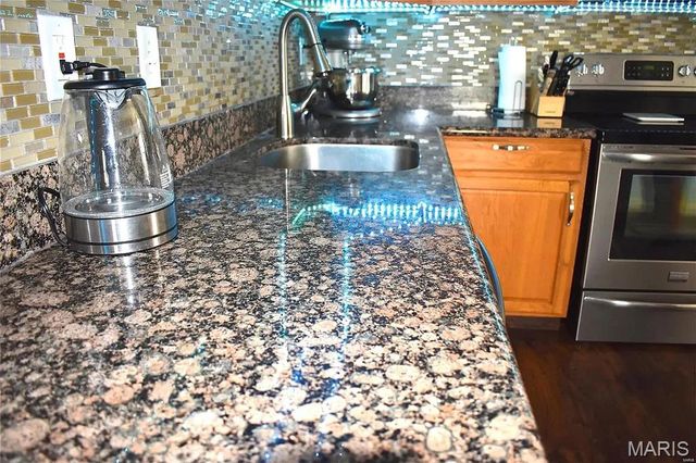 158 Betty Jean Lane, St Louis, MO 63125