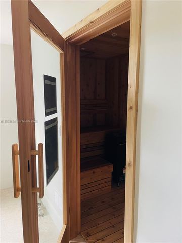 2829 Indian Creek Dr 603, Miami Beach, FL 33140