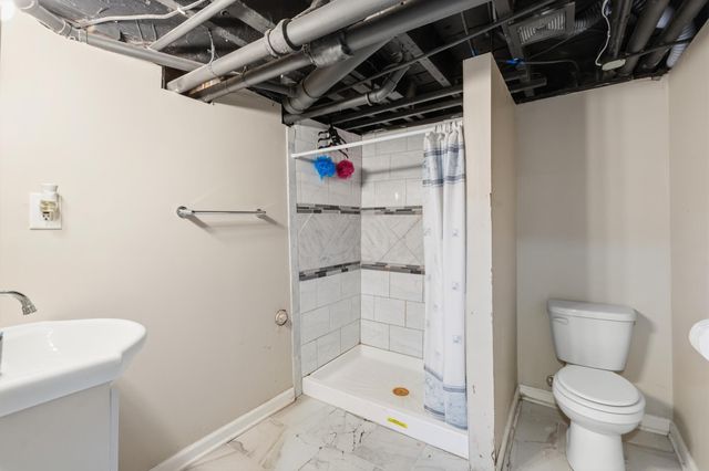 1184 Jessie Street, Saint Paul, MN 55130