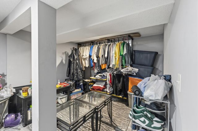 1184 Jessie Street, Saint Paul, MN 55130