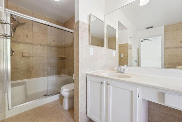 3855 Sabal Lakes Road, Delray Beach, FL 33445