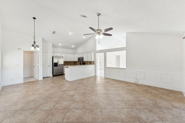 3855 Sabal Lakes Road, Delray Beach, FL 33445