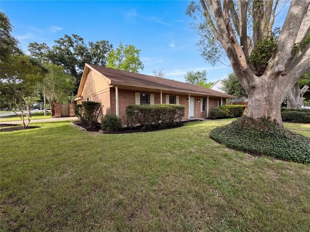 9603 Highmeadow Drive, Houston, TX 77063