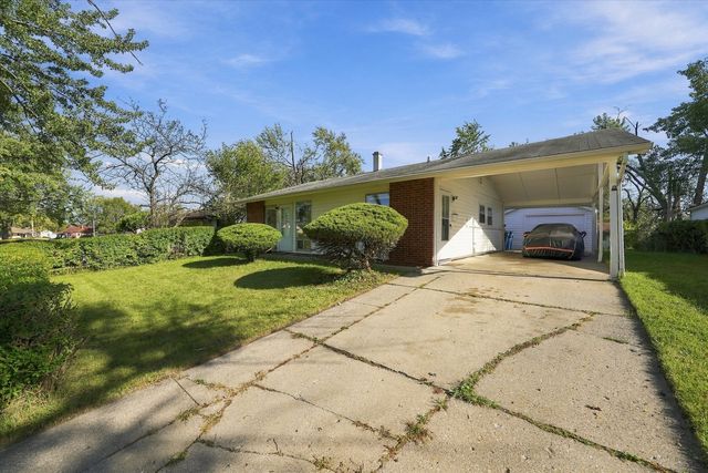 2112 219th Street, Sauk Village, IL 60411