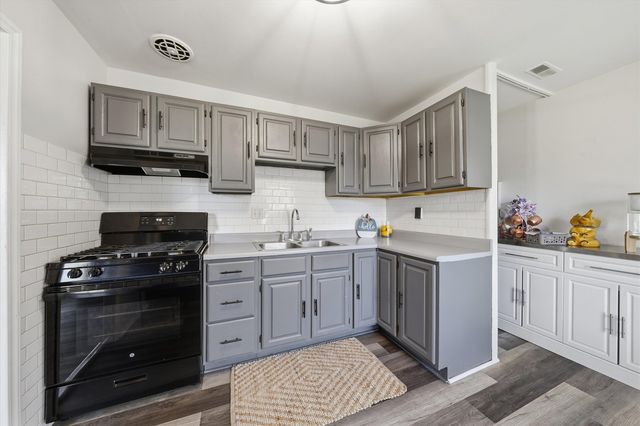 2112 219th Street, Sauk Village, IL 60411