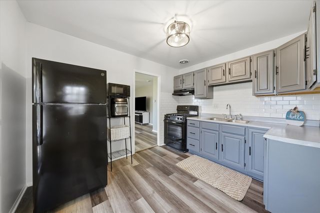 2112 219th Street, Sauk Village, IL 60411