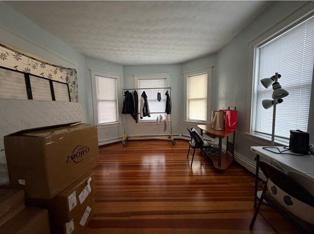 25 Hawthorne 1, Malden, MA 02148