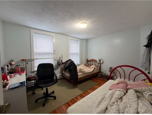 25 Hawthorne 1, Malden, MA 02148