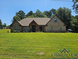 240 Cedar Ridge Rd., Longview, TX 75602