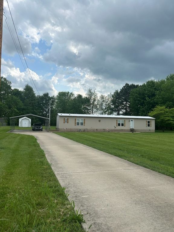 7512 Greenwood Rd, Cross Plains, TN 37049