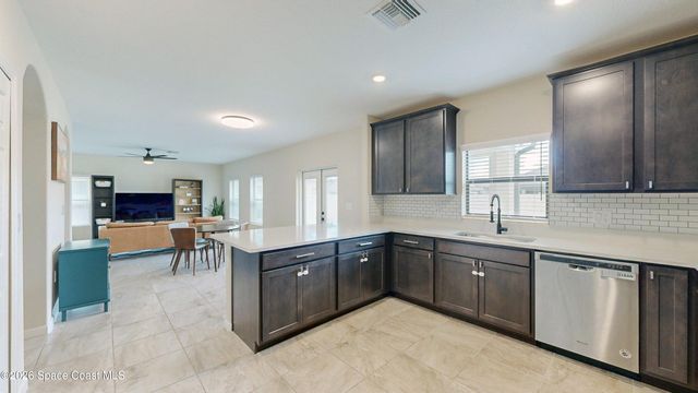 4607 Broomsedge Circle, West Melbourne, FL 32904