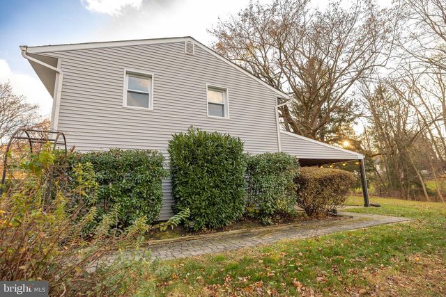 2016 SHADYBROOK LN, Feasterville Trevose, PA 19053