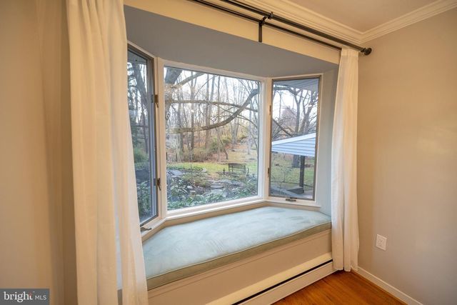 2016 SHADYBROOK LN, Feasterville Trevose, PA 19053