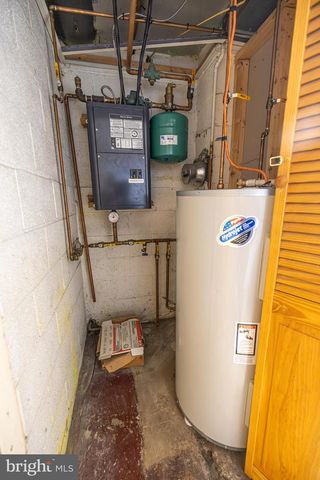 2016 SHADYBROOK LN, Feasterville Trevose, PA 19053