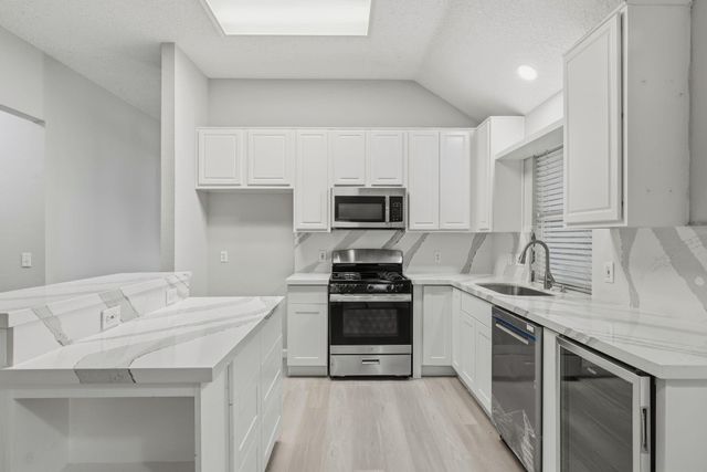 11026 Sentry Court, Houston, TX 77065