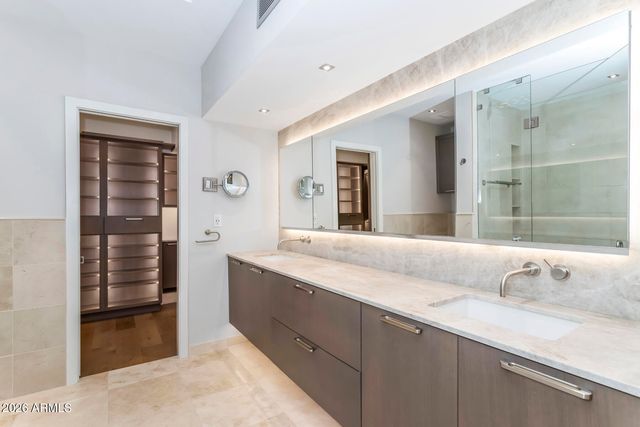 7500 E MCCORMICK Parkway 32, Scottsdale, AZ 85258