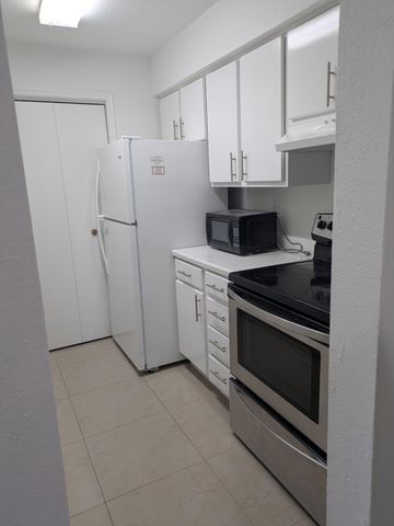 733 Riverside Drive 1214, Coral Springs, FL 33071