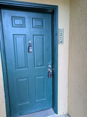 733 Riverside Drive 1214, Coral Springs, FL 33071