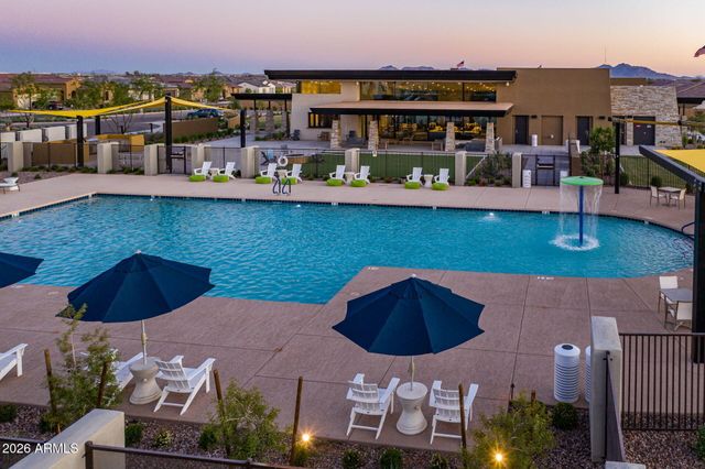 10322 E THATCHER Avenue, Mesa, AZ 85212