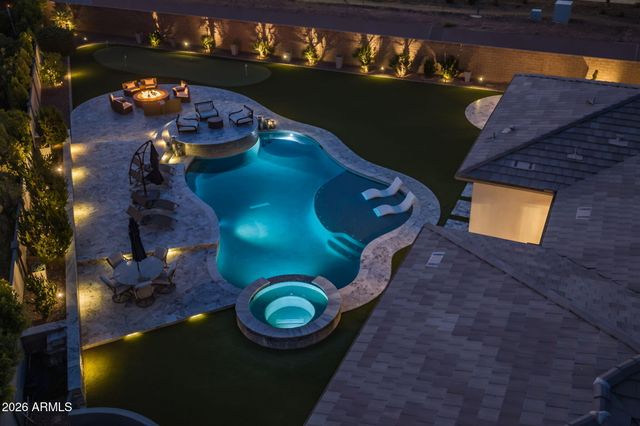 10322 E THATCHER Avenue, Mesa, AZ 85212