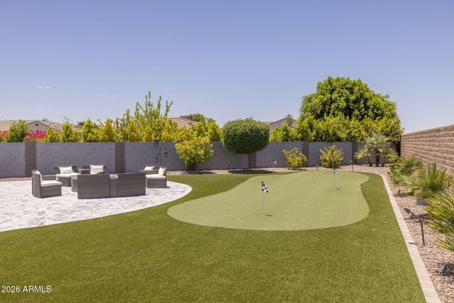 10322 E THATCHER Avenue, Mesa, AZ 85212