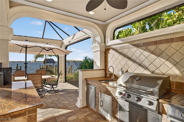 12782 Yacht Club CIR, Fort Myers, FL 33919