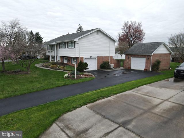 1116 DEVONSHIRE ROAD, Lancaster, PA 17601