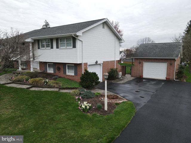 1116 DEVONSHIRE ROAD, Lancaster, PA 17601